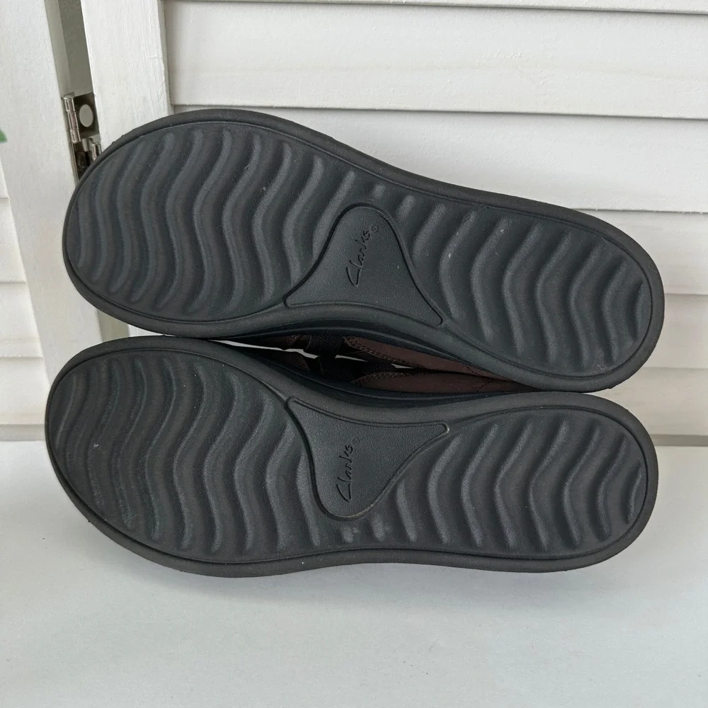 Clarks Cloudsteppers Breeze Bali Womens 9W Brown Slip On Loafers Comfort Shoe